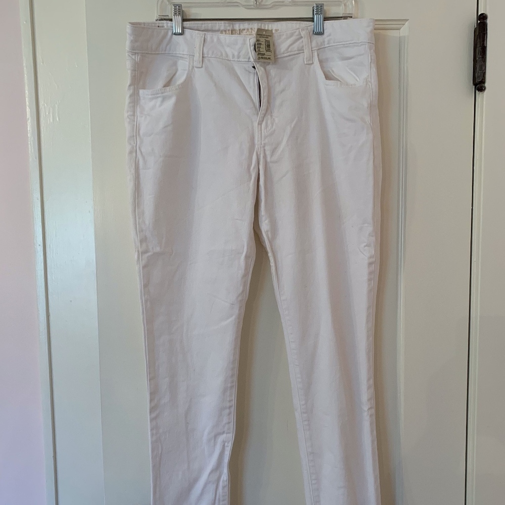 American Eagle Bright White Jeggings